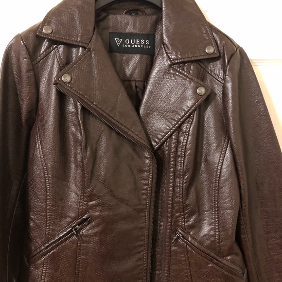 Guess Faux Leather size M - Picture 2 of 3